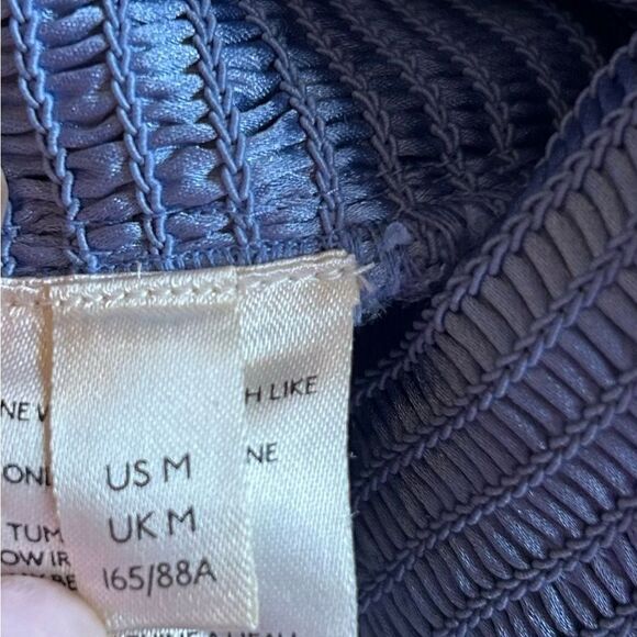 Urban Outfitters Bohemian Light Blue Satin Style Crop Top blouse Size Medium - Picture 10 of 12